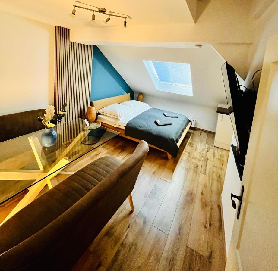Aycatcherhomes - Top Lage I 4 Personen I 2 Schlafzimmer I Zentral I Altstadt Marburg I Naehe Fluss Lahn I Wlan I Apartment Sirius Екстер'єр фото